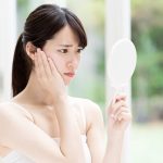 美容業界注目のCBDバーム！肌トラブルを解消？